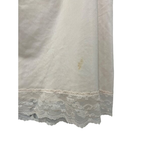 VINTAGE Opalite Beige Half Slip With Lace Trim SZ Short Medium - Picture 4 of 8